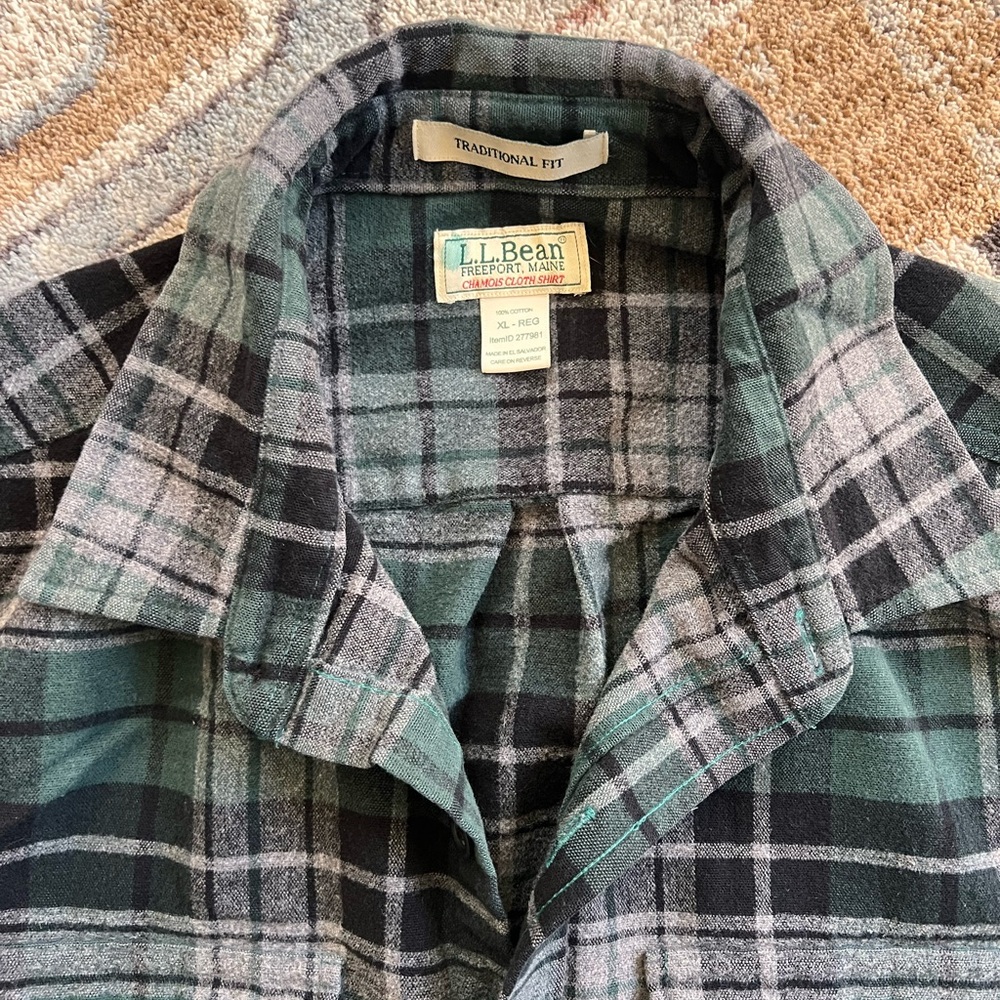 LL Bean Flannel - Picture 7 of 7